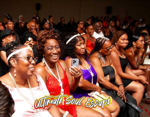 COMEDY-SHOW-09COMEDY-SHOW-09b