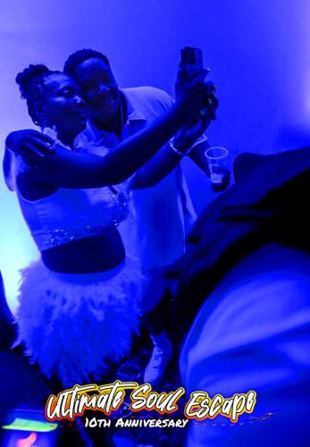 Rainy-Panama-pix-with-Logo-0275b